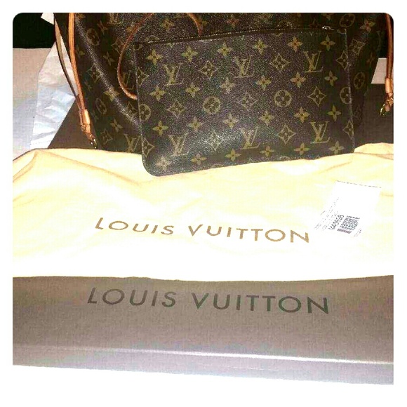 Louis Vuitton Monogram never full bag & wristlet