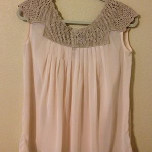 Sleeveless flowy top