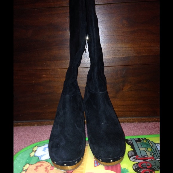 Uggs size 8 stile- Isabella
