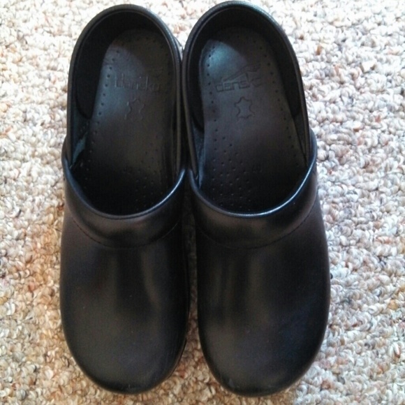 Dansko preowned clogs