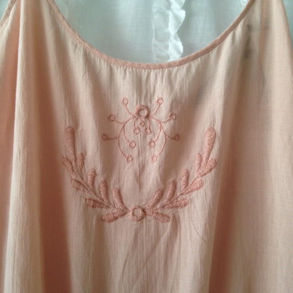 🚫SOLD🚫SZ M embroidered Zara Romper - Picture 3 of 4