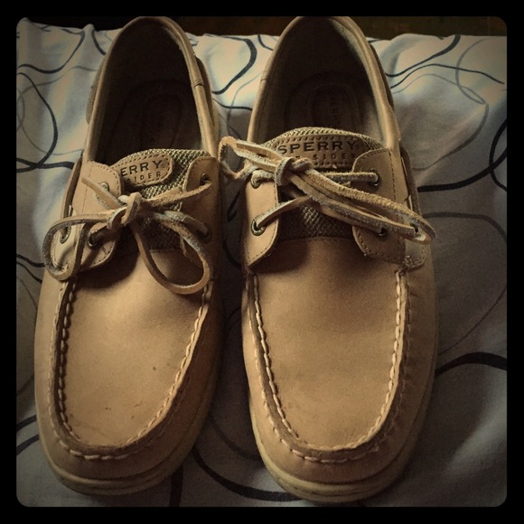 Sperrys boat shoes