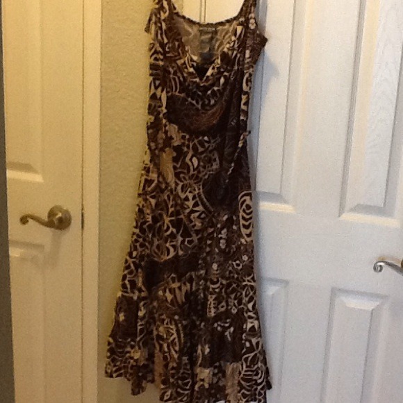 Adorable Dress - Picture 4 of 4