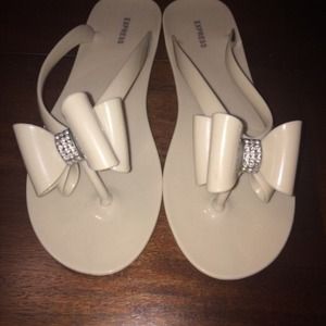 Express Bow Flip Flops!