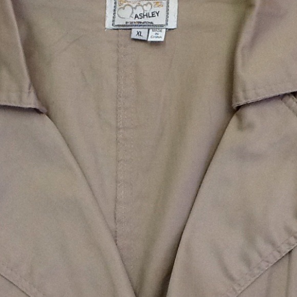 Great JacketSOLD - Picture 2 of 3