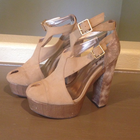 Qupid heels.