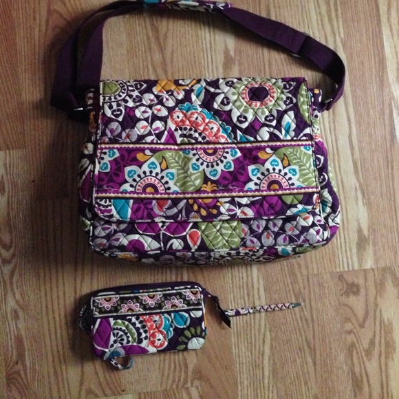 Vera Bradley tote with pen bag and pen!