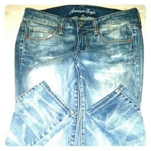 Light blue American Eagle jeans size 6