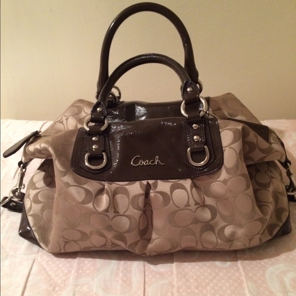 REDUCED PRICE! Or make an offer brand new coach!!