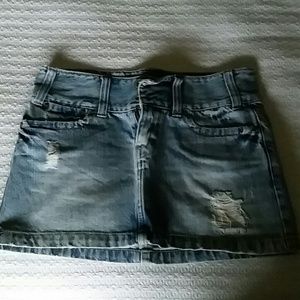 AE Light Wash Jean Skirt