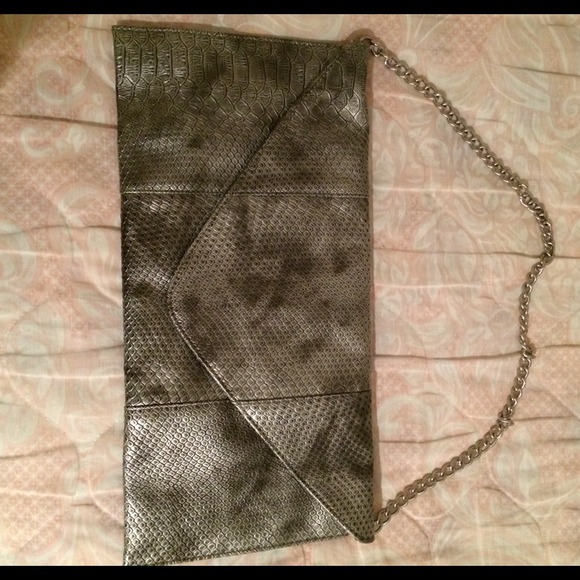 Metallic/gray purse