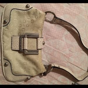 Guess bag