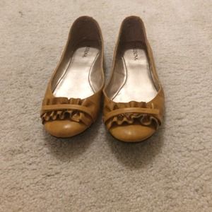 Barely worn Merona Flats Mustard Yellow