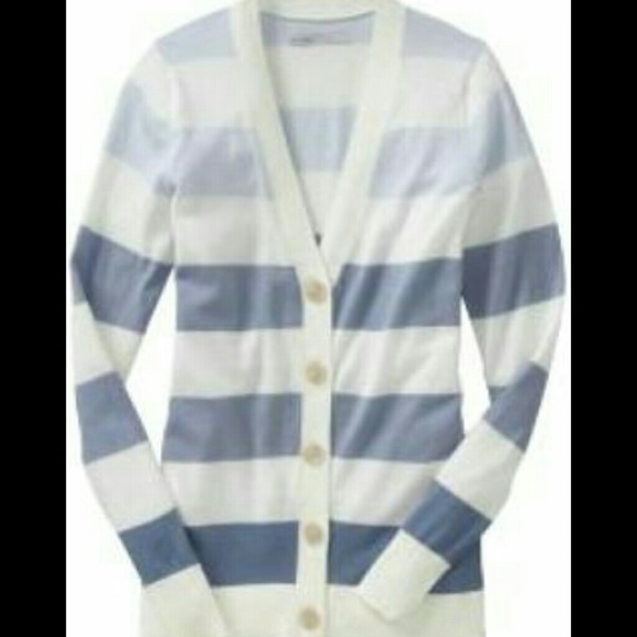 Old Navy sweater