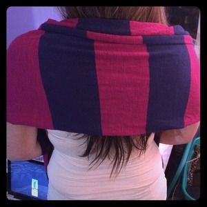 American Eagle Striped Scarf🐦