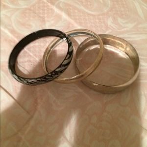 3 pc bangle set