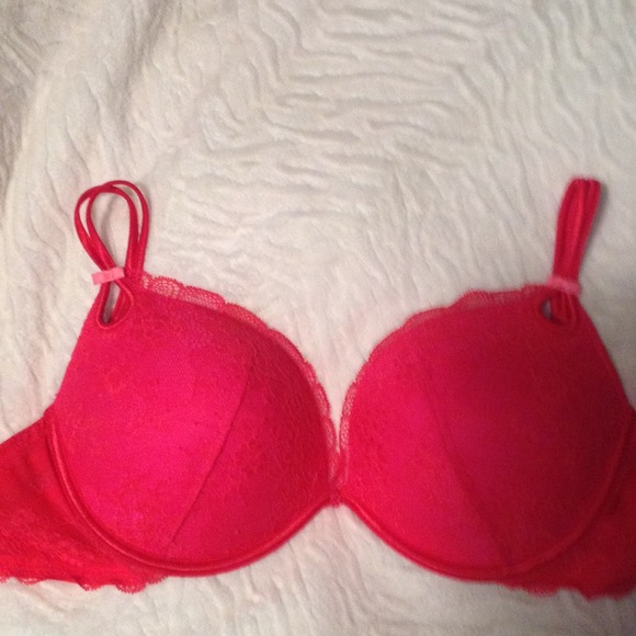 🌟SOLD🌟36DD Victoria Secret bra