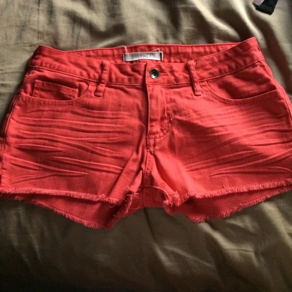 Red shorts from pacsun! SIZE 3