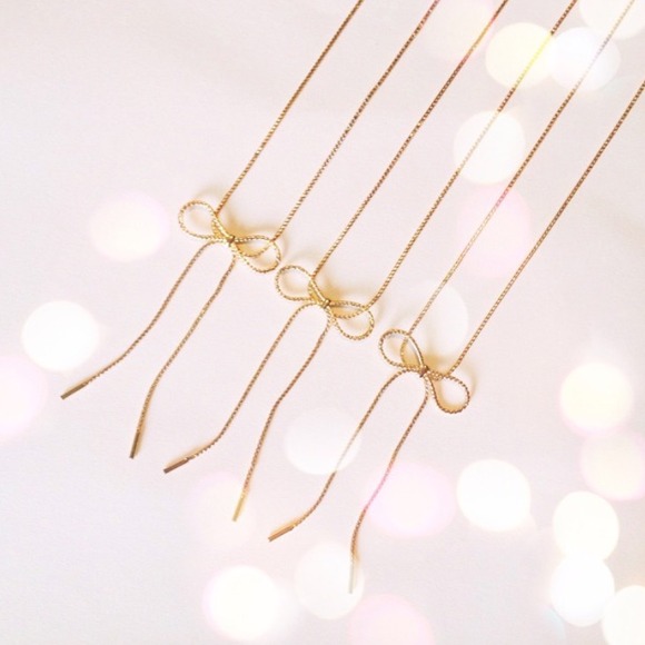 🎉HOST PICK!🎉 Long Bow Necklace!