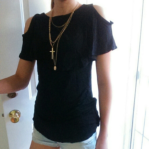 (?^?^) black smooth  shirt