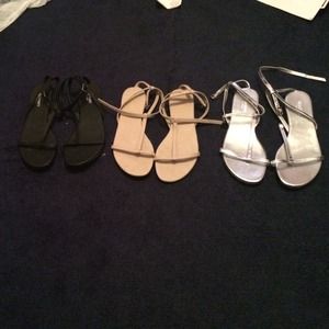 T-strap sandals