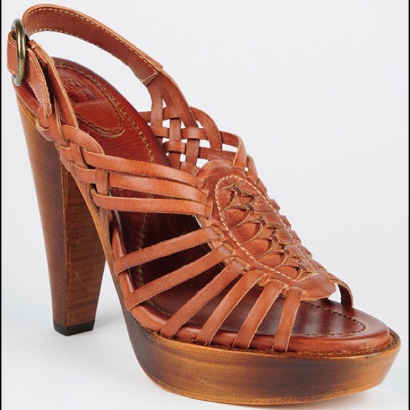 Frye leather braided open toe heel sandals size 9