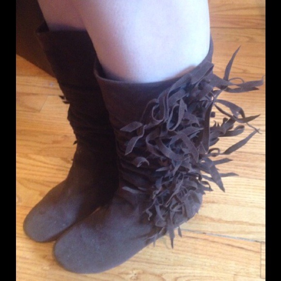 Soft Brown boots (flats)