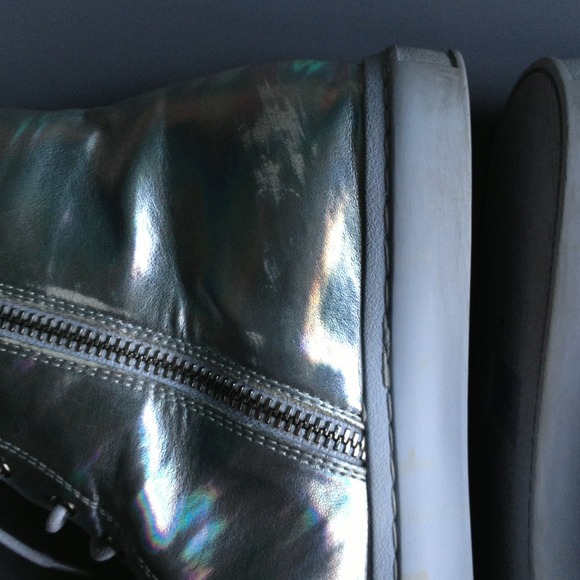 🚫Bundled🚫Jeffrey Campbell holographic sneakers - Picture 3 of 4