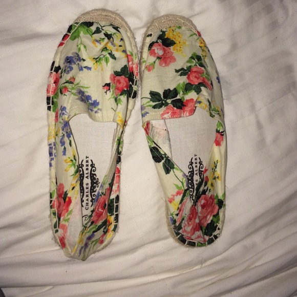 Floral espadrilles