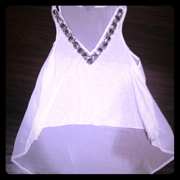 GORGEOUS high-low beaded top!