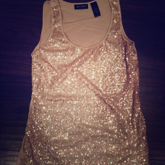 Sequined layering tank