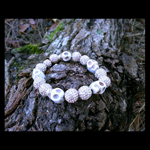 Skull crystal rose gold shamballa bracelet