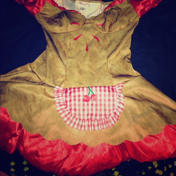 Cherry pie costume