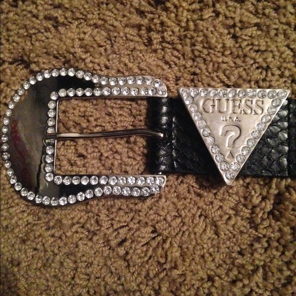 Snake skin guess belt - Picture 3 of 4
