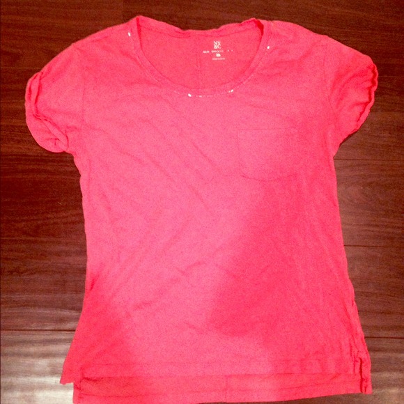 Beaded neckline tee