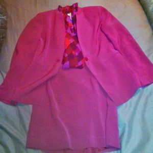 2piece Kasper Skirt Suit . Shirt Included