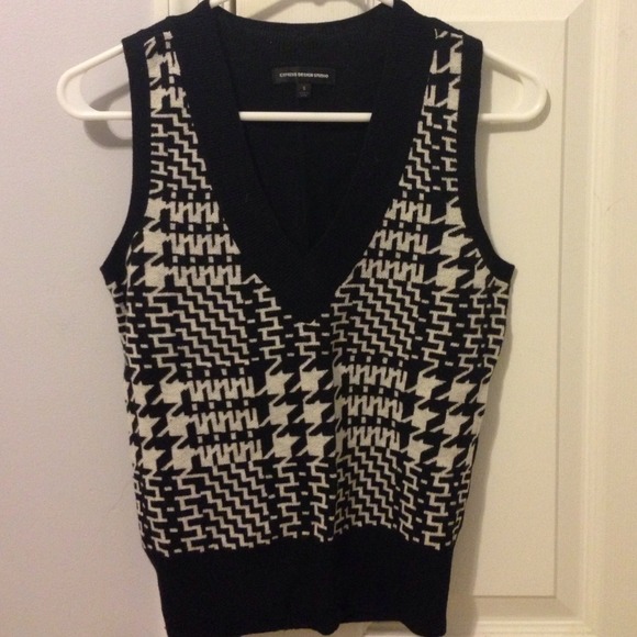 Express houndstooth vest NWOT