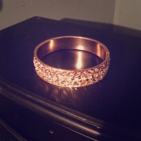 Cute chunky bangle bracelet