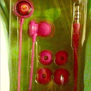 Vera Bradley noise reducing ear buds w microphone