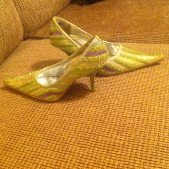 Green pumps - Picture 3 of 3