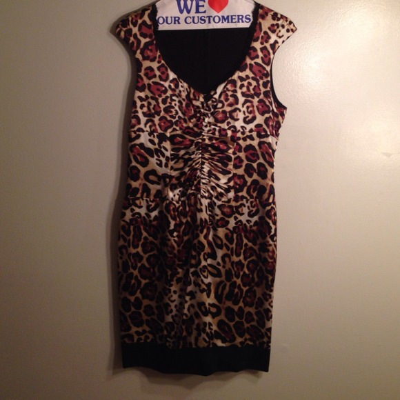 Reversible cheetah and black BEBE dress