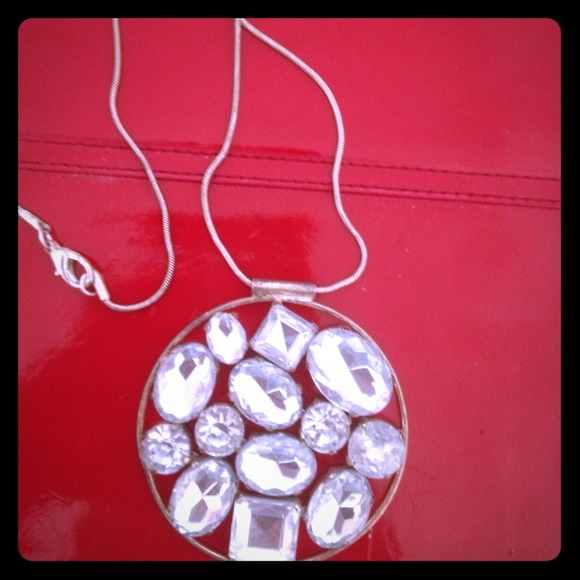 💎💎💎BLING BLING BLING💎💎💎VINTAGE NECKLACE - Picture 1 of 3