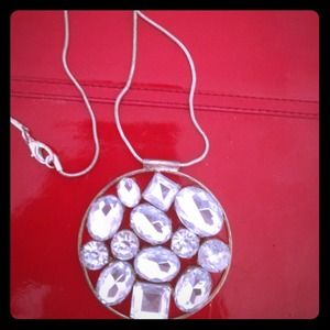 💎💎💎BLING BLING BLING💎💎💎VINTAGE NECKLACE