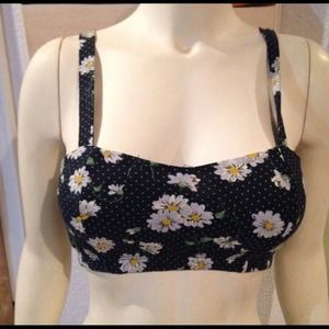 Daisy crop top