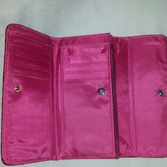 Red Wallet - Picture 3 of 4