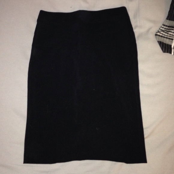 Black pencil skirt