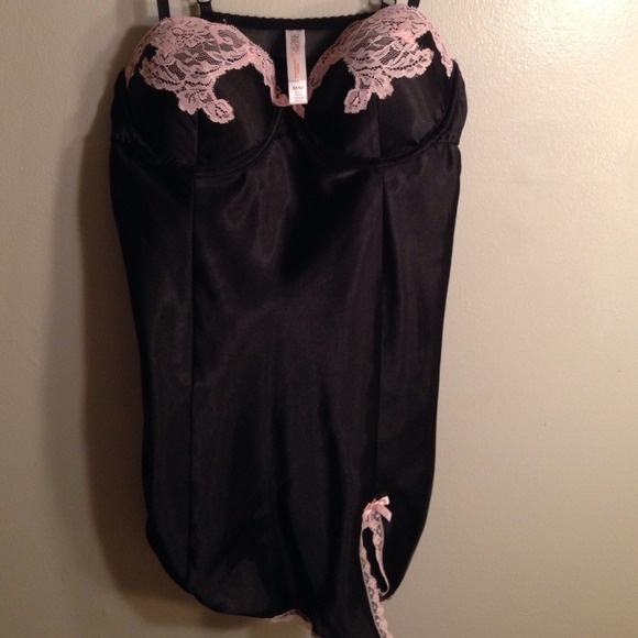 Black and pink NWT satin baby doll teddy set