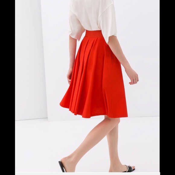 Zara midi skirt🎉last one - Picture 3 of 3