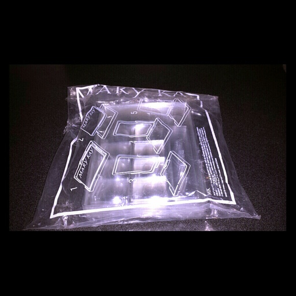 Package of Mary Kay Trays