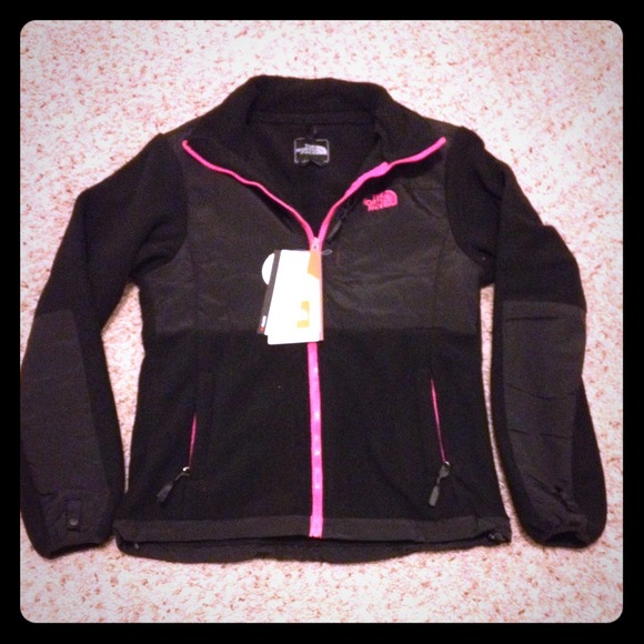 BNWT womens Denali north face pink and black